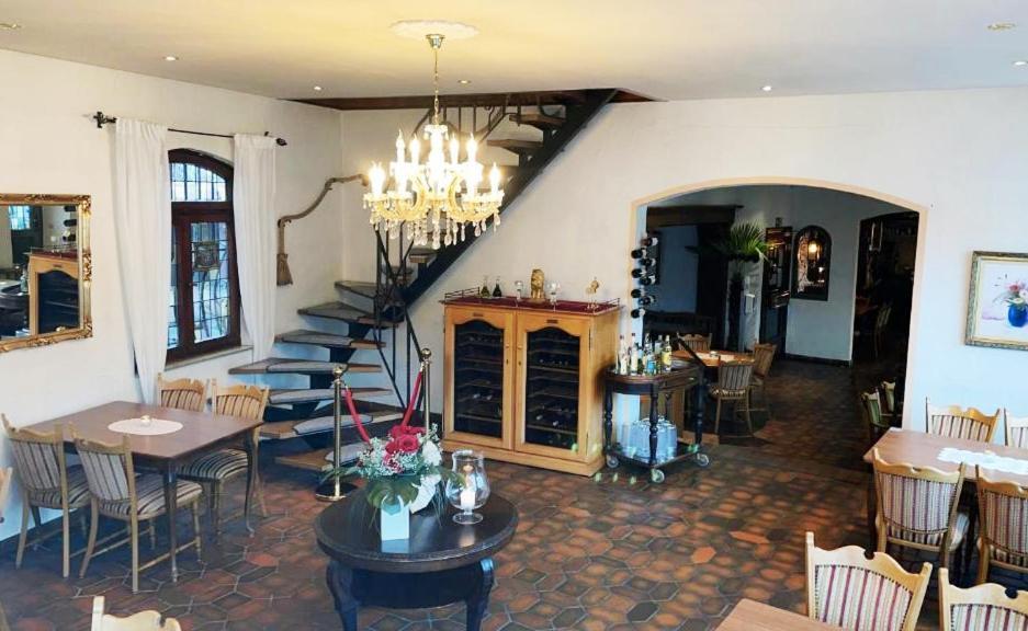 Hotel Zum Goldenen Loewen Sankt Goar Exterior photo